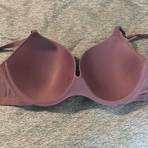 Victoria’s Secret bra mauve size 38C like new